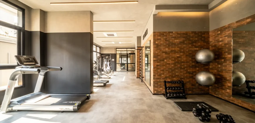 Is Consolação – Studio