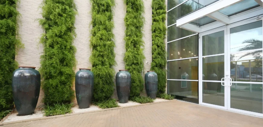 Cosmopolitan High Garden – Studio