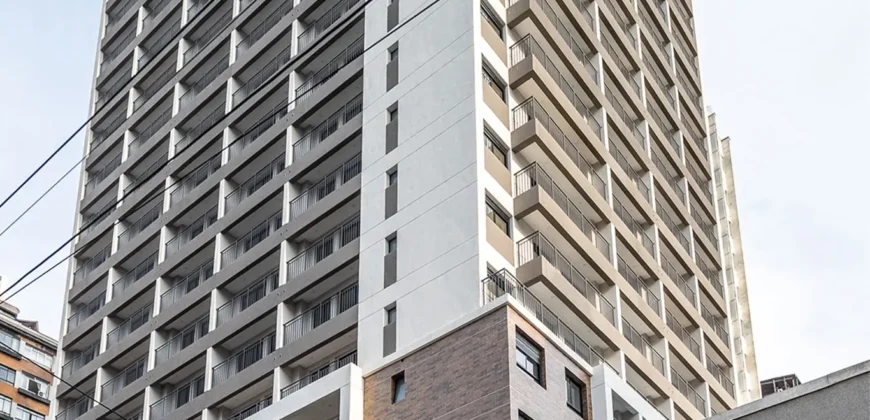 Is Consolação – Studio