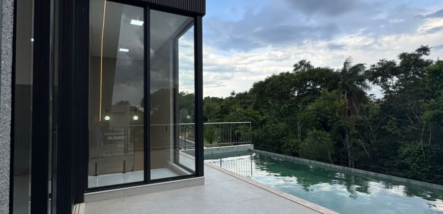 Casa Alto Padrão – 5 Suítes e Elevador