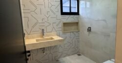 Casa Alto Padrão – 5 Suítes e Elevador