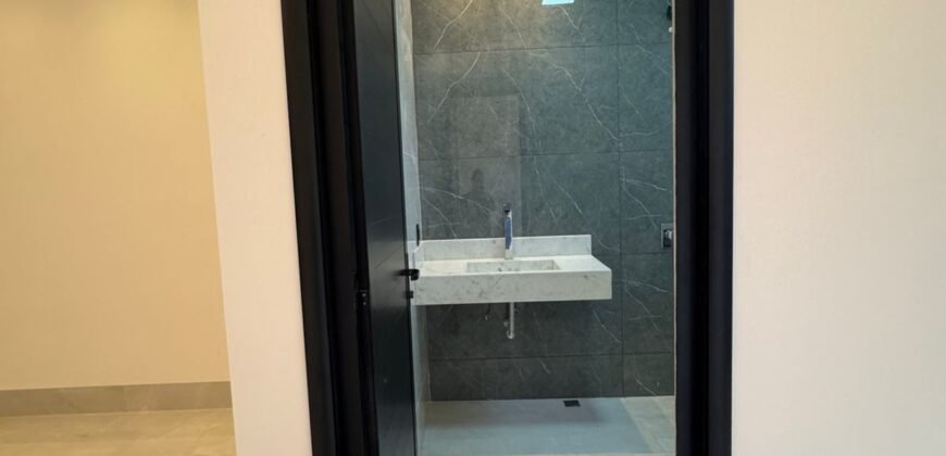 Casa Alto Padrão – 5 Suítes e Elevador