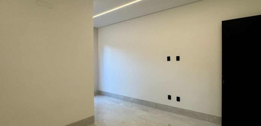 Casa Alto Padrão – 5 Suítes e Elevador
