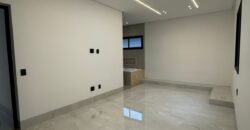 Casa Alto Padrão – 5 Suítes e Elevador