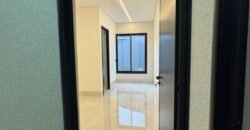 Casa Alto Padrão – 5 Suítes e Elevador
