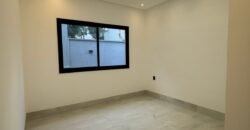Casa Alto Padrão – 5 Suítes e Elevador