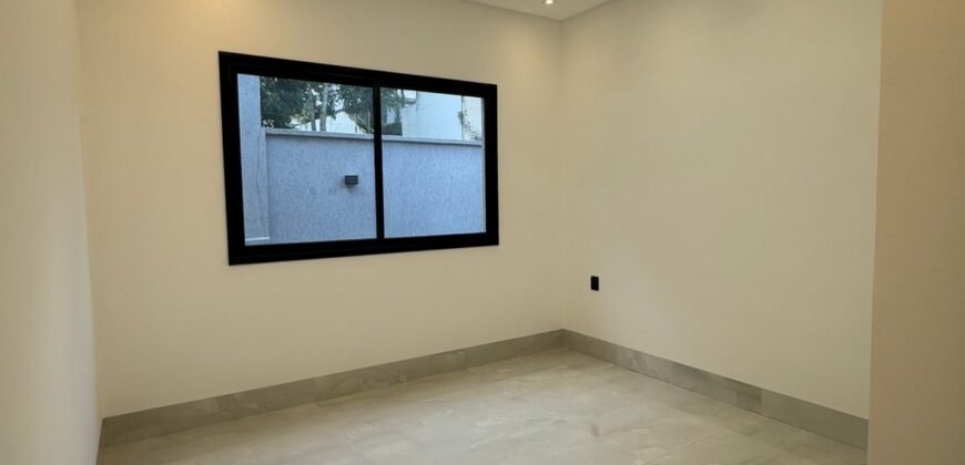 Casa Alto Padrão – 5 Suítes e Elevador