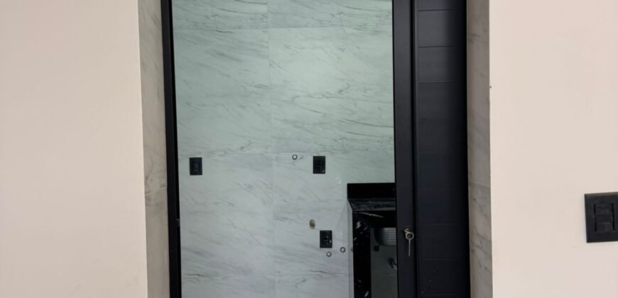 Casa Alto Padrão – 5 Suítes e Elevador