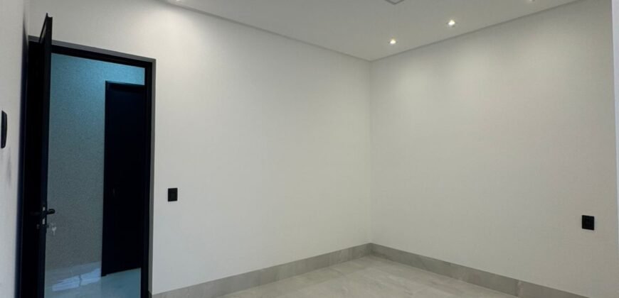 Casa Alto Padrão – 5 Suítes e Elevador