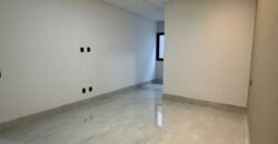 Casa Alto Padrão – 5 Suítes e Elevador