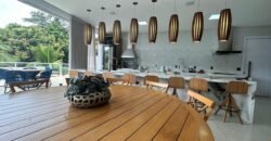 Casa Alto Padrão no Condomínio do Lago – 3 Suítes