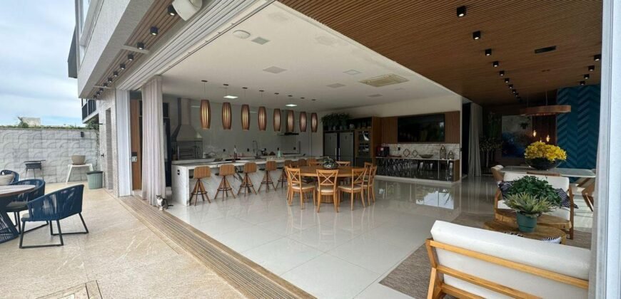 Casa Alto Padrão no Condomínio do Lago – 3 Suítes